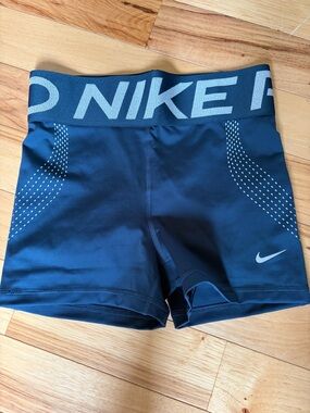 NWT!!! Nike Dark Blue Women's Logo Nike pro shorts